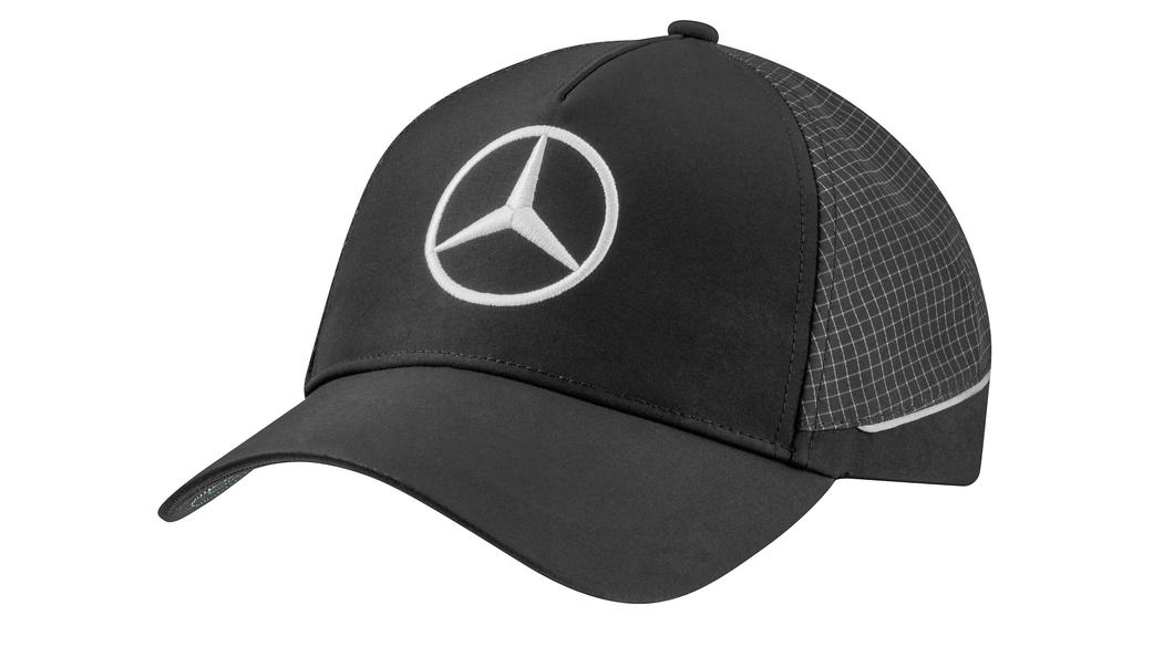 Sapca Mercedes AMG Petronas Formula One Team, Sezon 2022, Negru