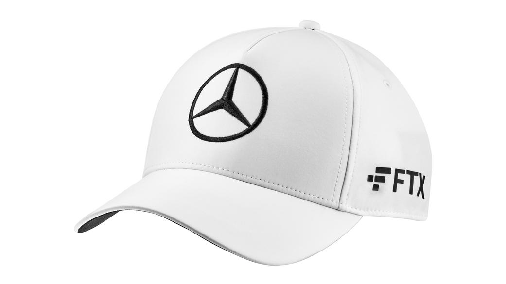 Sapca Mercedes AMG Petronas Formula One Team, George Russell, Sezon 2022, Alb